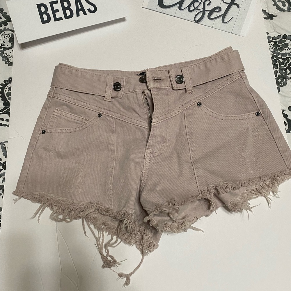 Mocha Color Shorts - Picture 3 of 3